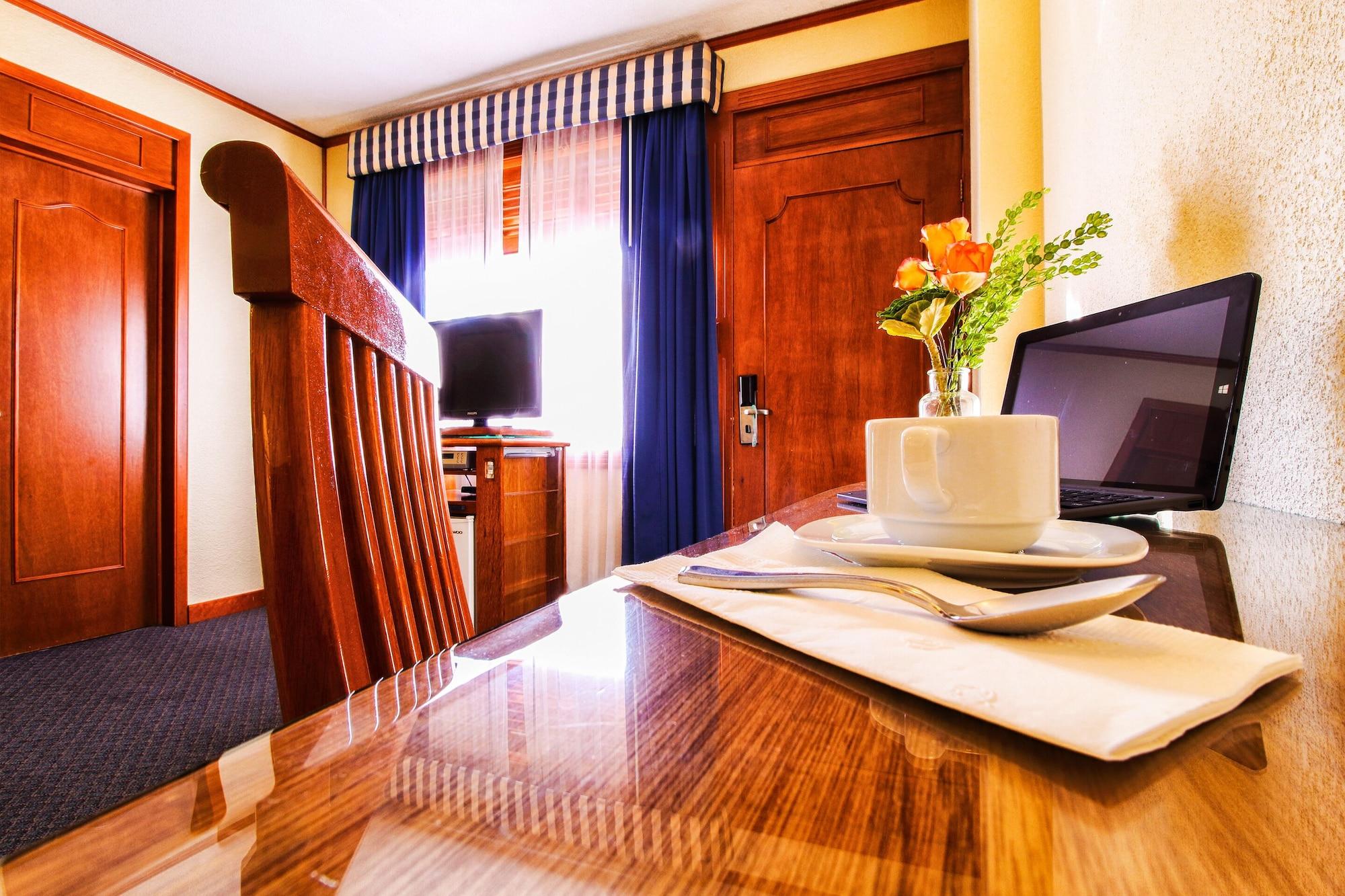 Hotel Lastra Puebla Buitenkant foto