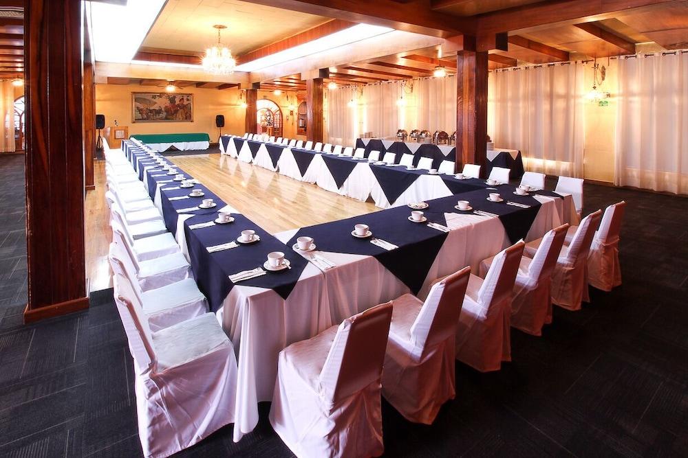 Hotel Lastra Puebla Buitenkant foto